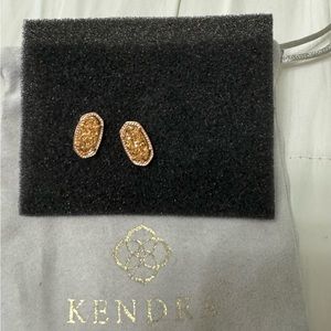 Brand new Kendra Scott earrings